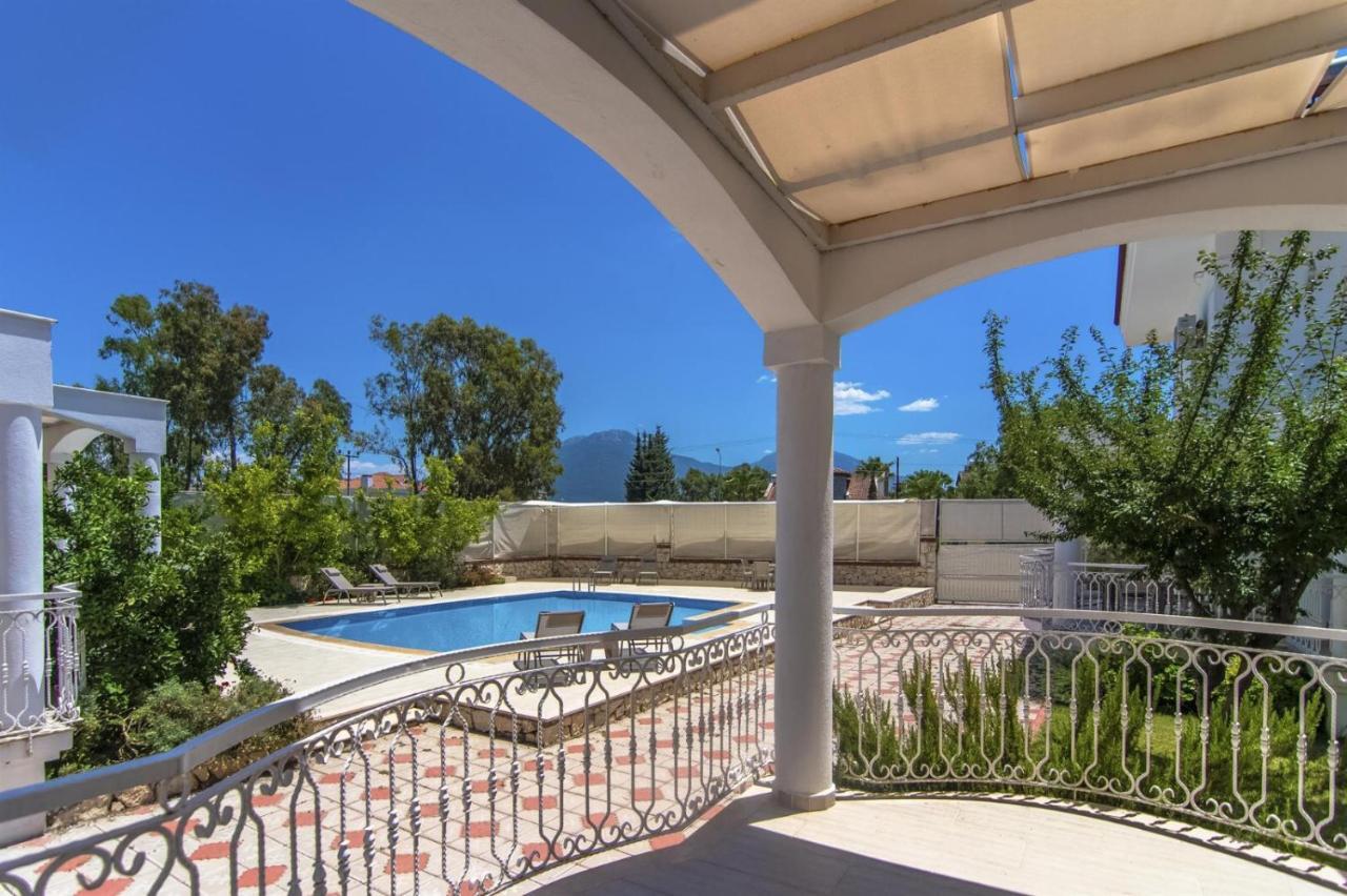 Villa Ekin Фетие Екстериор снимка